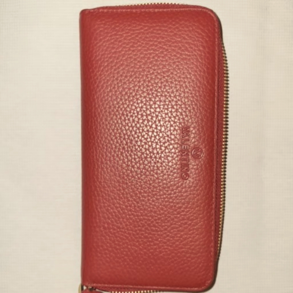Valentino Mario wallet brand new never used